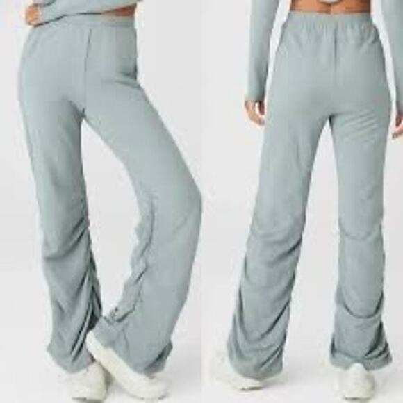 ALO Yoga Ruched Soft Sculpt Pant in Cosmic Gray Size XS - Picture 3 of 10